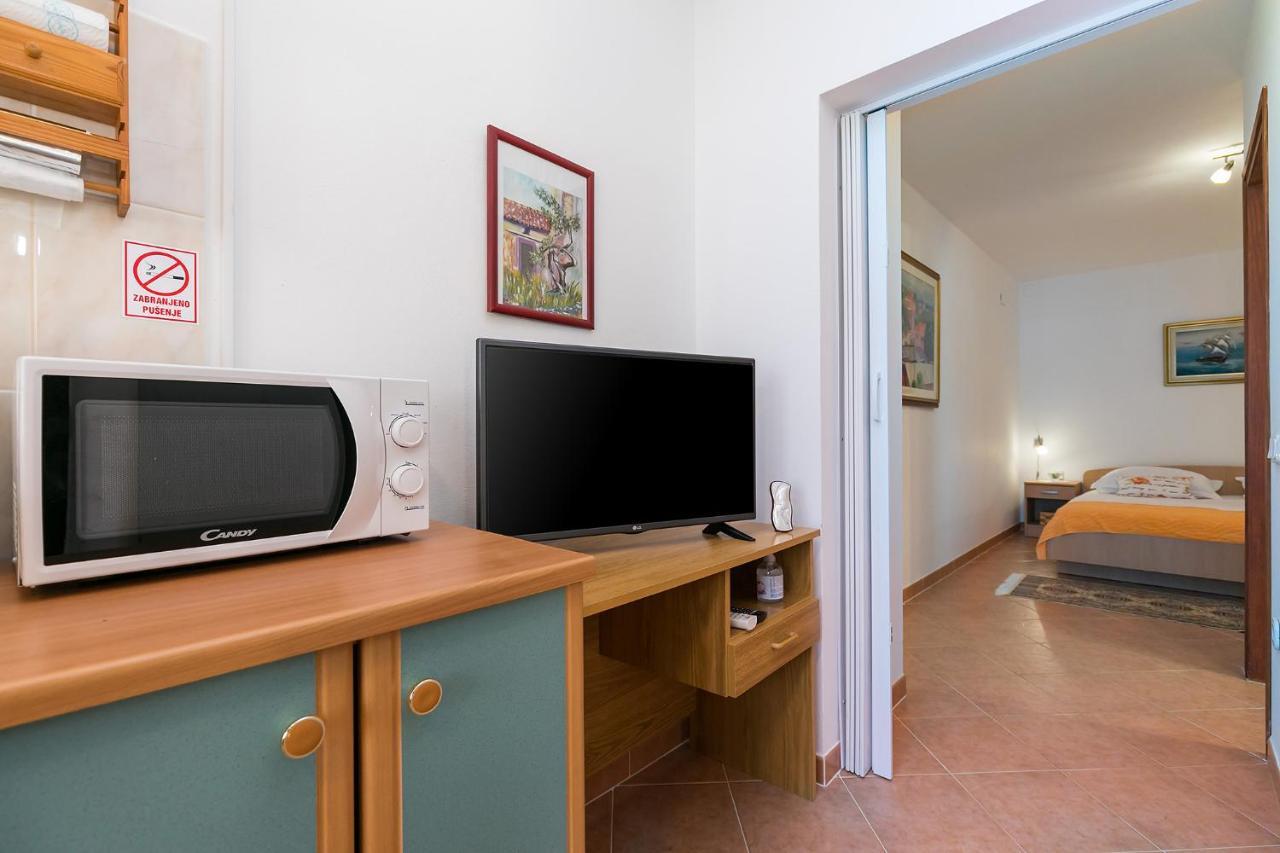 Apartments Marija Funtana Extérieur photo