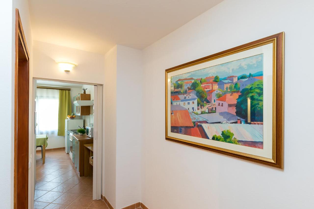 Apartments Marija Funtana Extérieur photo