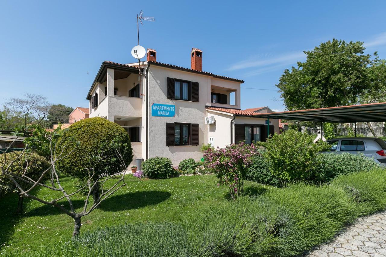 Apartments Marija Funtana Extérieur photo