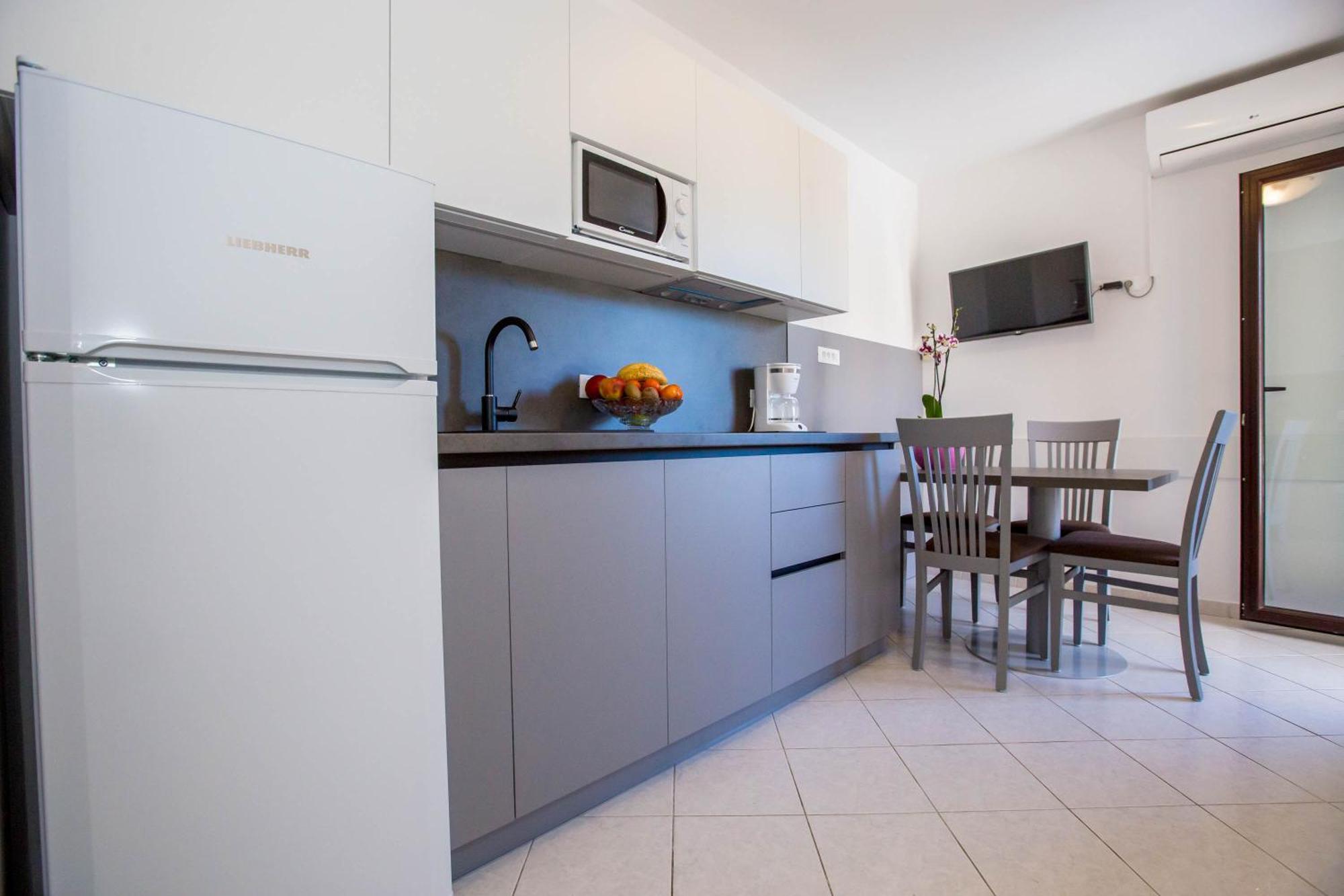 Apartments Marija Funtana Extérieur photo